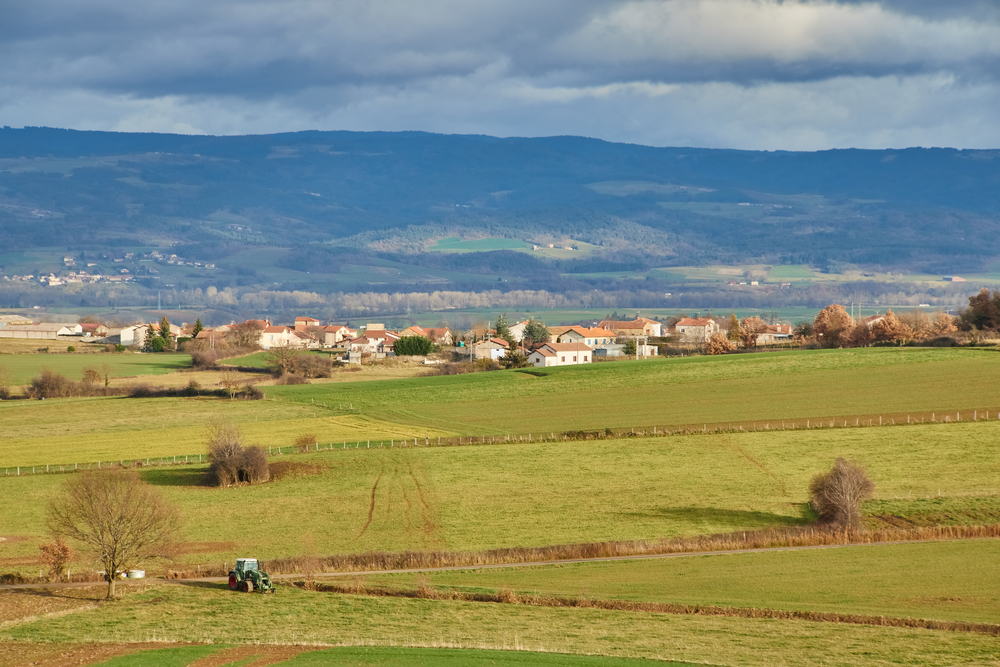 Parc Naturel Régional Livradois Forez Puy de Dôme shutterstock 621003326, Bezienswaardigheden in de Puy-de-Dôme