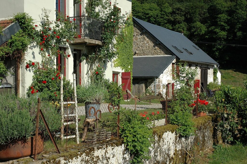 Morvan Rustique vakantiehuizen min, te koop landgoed frankrijk