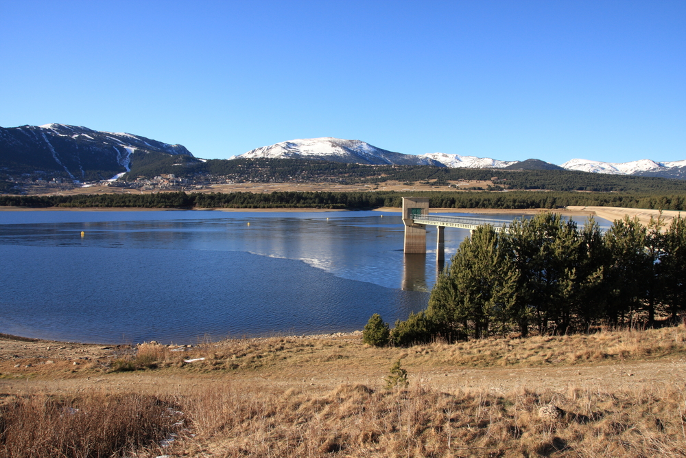 Lac de Matemale meren pyreneeen shutterstock 582759610, meren