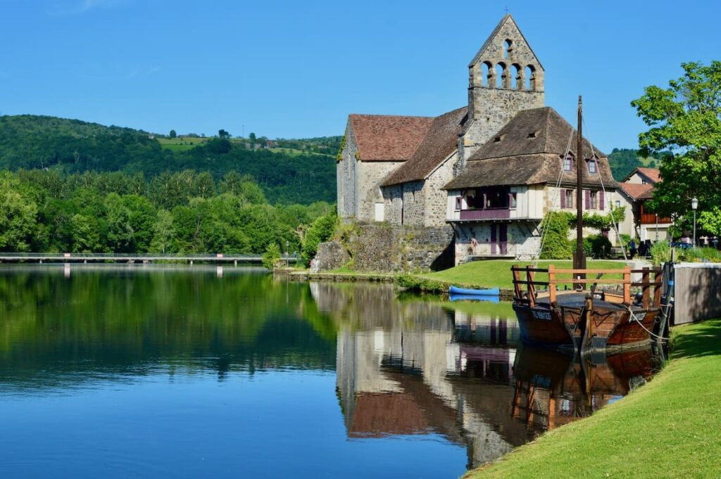 Beaulieu sur dordogne 1 pvf, dorpjes Corrèze