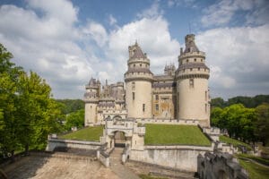 Chateau de Pierrefonds Oise Hauts de France min shutterstock 1716551215, zin in frankrijk