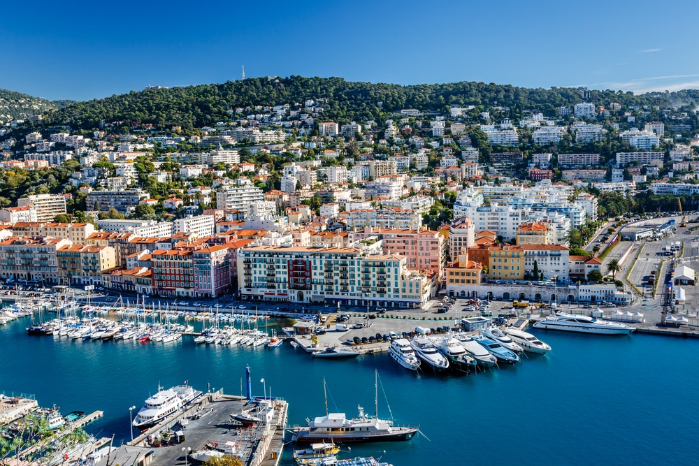 Port Lympia haven van Nice Cote dAzur Zuid Frankrijk shutterstock 137013548, Bezienswaardigheden Perpignan